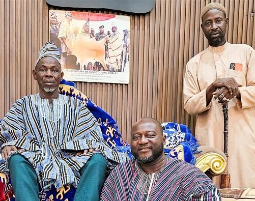 State Housing Company MD Pays Homage to Yagbonwura at Jakpa Palace.